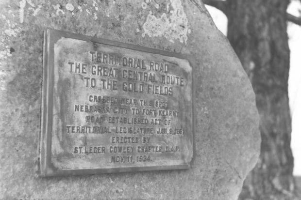 Oregon Trail marker